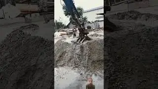 #building #builder #machine #excavator #build #construction #jcb #civilengineering #art #skills #uae