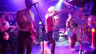 SUCKERPUNCH! вживую в Cabaret Fouf, Монреаль - 19.12.2025