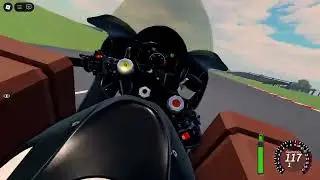 BMW M1000RR on track | Roblox MotoRush