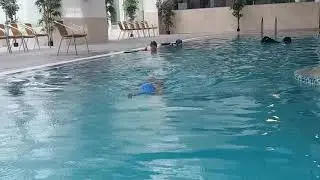 Техника плавания решает