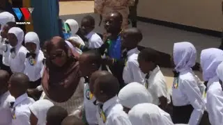 UTAPENDA! RAIS SAMIA AKIIMBA KWAYA NA WANAFUNZI SINGIDA