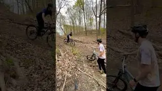 My boy Henry with the steez @hcmtb981 #getatrailupya #mtb #toronto #downhill