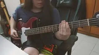 Destroying my fingers with J-Rock basslines
