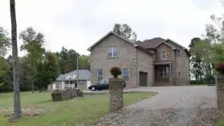 540 Peach Valley Rd