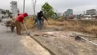 Cleaning the Sidewalk in Front of the Rental House – A Surprise for the Workers.