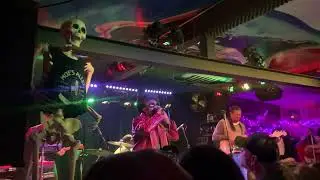 Sponji Reggae (Live)HQ - Mykal Rose (BLACK UHURU)