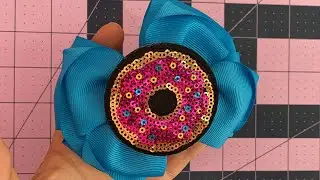 Moños fáciles con listón popotillo de 5 cm