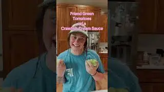 FRIED GREEN TOMATOES AND CRAWFISH CREAM SAUCE!! #southerncooking #friedgreentomatoes #crawfish
