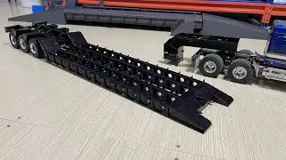 DPS LOWBOY TRAILER TRI-AXLE  1/14 Scale