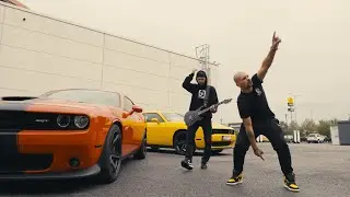 MARCUSS - DOLŮ MŮŽE&Scaron; NAHORU MUS&Iacute;&Scaron; (OFFICIAL VIDEO)