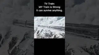 TV Train VS Movie Train  (FLASH WARNING) #shorts #snowpiercer