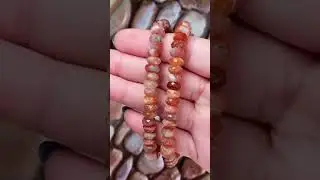 Watch this video and see if our Sunstone bracelet is the right one for your needs 🧡✨