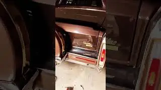 Cadillac Fleetwood brougham