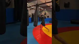 #shorts #short #video #viral #reels #trending #fyp #foryou #mma #kickboxing #boxing #shortvideo