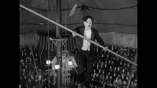 2025 - Les portes closes (Graziella de Michèle) meets Charlie Chaplin