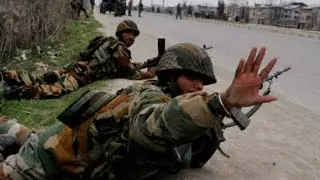 Nowgam: Army JCO killed in ceasefire violation by Pak