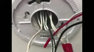 How to Replace Your Old Smoke Detector