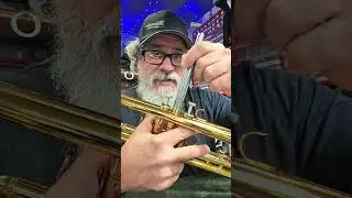How to fix a stuck trumpet valve #trumpet #instrumentrepair  #instrumentrepairschool