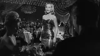 Lizabeth Scott &ndash; &laquo;Don't Call It Love&raquo; (&laquo;I Walk Alone&raquo;)