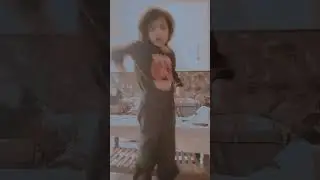 dress change on the dress song