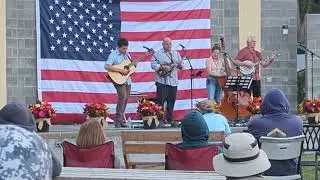 @thefiddlemonTennessee waltz #bluegrass #enjoinglife #tennesseewaltz #mandolin #banjo #bass #guitar 