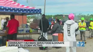 Volunteers help neighbors in Soso