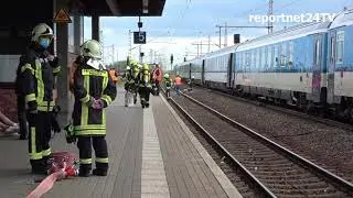 Zug-Brand - EuroCity am Bahnhof Nauen evakuiert