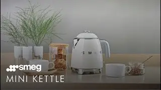 50's Style Mini Kettle | Smeg KLF05