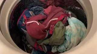 We like the idea of reusable and less toxic laundry products. But do they work?