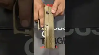 The Sig Sauer P320 Airgun: A Perfect Replica #airsoft #co2airpistol #shortsviral #shortsfeed #short