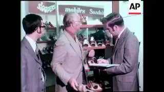 SHOE FAIR - COLOUR
