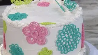 Cake Journey Lesson 35 - Royal Icing Appliques and Lacepoints