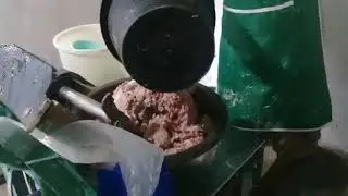 Gilingan bakso mini