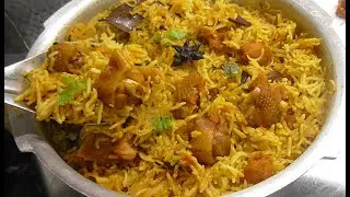 NatuKodi Pulao In Pressure Cooker / స్పైసీగా 👌 టేస్టీగా నాటుకోడి పులావ్ /Country Chicken Pulao/Pulav
