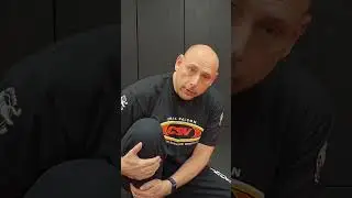 Основы BJJ &mdash; кувырок назад