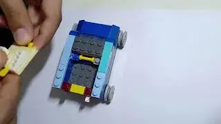 Building a Hummer with Lego