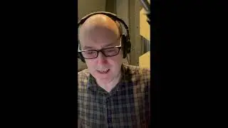 Тим Джерард Рейнольдс записывает Light Bringer (отрывок от лица Лисандера)