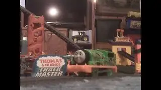 Trackmaster hyper glow Percy review and run