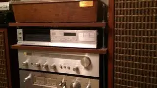 Akai am-2800 . The Fisher XP-9