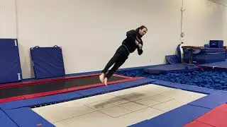 Backdrop Full Turn on a Trampoline