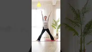 Twelve meridian stretching exercises complete with practice version. Easy to learn really