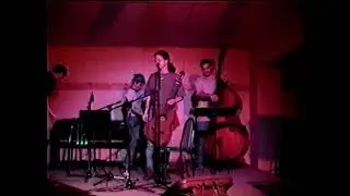Hommage a Brassens  &agrave; la tisani&egrave;re du cegep d'Alma.
