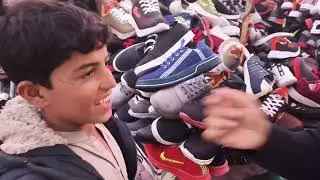 Quaidabad Bus Stop near Landhi cheapest leather jacket RS.600 TO RS.1500  #pakistan #youtube #100k