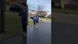 This Was An Intense 1v1 😂😭. (via iannmullen/TT)