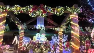 Stan Hywet Deck The Hall 2014