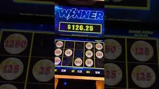 Nice win while chasing a 1k Major #casino #reels #slots #shorts