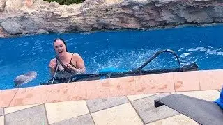 Sister + Pool = PRANK TIME!