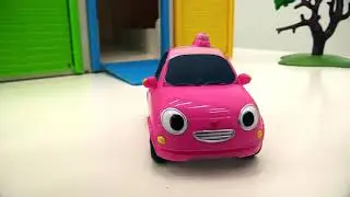 Auttaja-autot & rakennuskonelelut. Kaivinkonelelu & lasten lelubussi. Leluautot ja rekat.