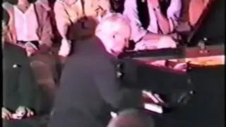Nyíregyházi plays 