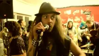JOHNNY KOWALSKI & THE SEXY WEIRDOS - THE TEQUILA SONG [OFFICIAL VIDEO]